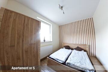 Фото номера Апартаменты с 1 спальней и балконом Апарт-отели Apartamenty Katowice г. Бытом 4