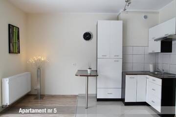 Фото номера Апартаменты с 1 спальней и балконом Апарт-отели Apartamenty Katowice г. Бытом 2