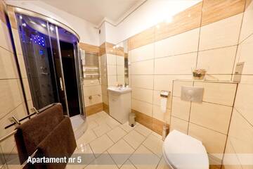 Фото номера Апартаменты с 1 спальней и балконом Апарт-отели Apartamenty Katowice г. Бытом 5