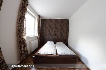 Фото номера Люкс с 1 спальней и диваном-кроватью Апарт-отели Apartamenty Katowice г. Бытом 6