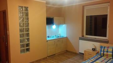 Фото номера Двухместный номер с 1 кроватью - № 15 Апартаменты Apartamenty Energo г. Бытом 3