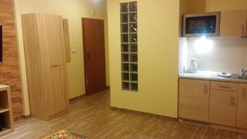Фото номера Двухместный номер с 1 кроватью №11 Апартаменты Apartamenty Energo г. Бытом 7
