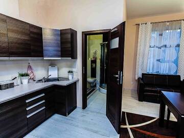 Фото номера Номер-студио (для 3 взрослых) Апарт-отели Apart-Lux г. Бытом 8