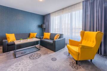 Фото номера Апартаменты Делюкс Отель Hotel Lantier г. Бытом 2