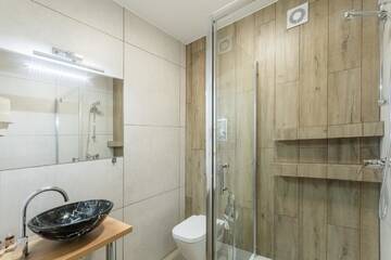 Фото номера Двухместный номер Делюкс с 1 кроватью Отель Hotel Lantier г. Бытом 5